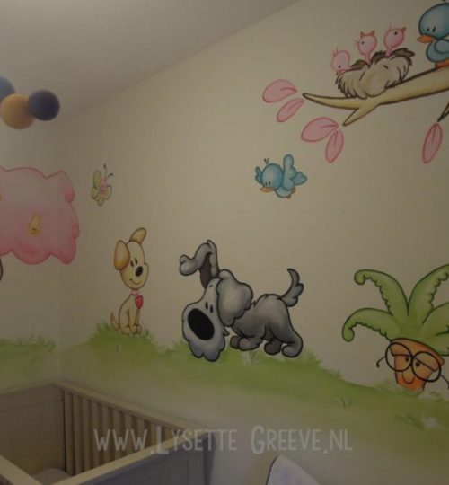 Muurschildering, Woezel en Pip, kinderkamer, babykamer